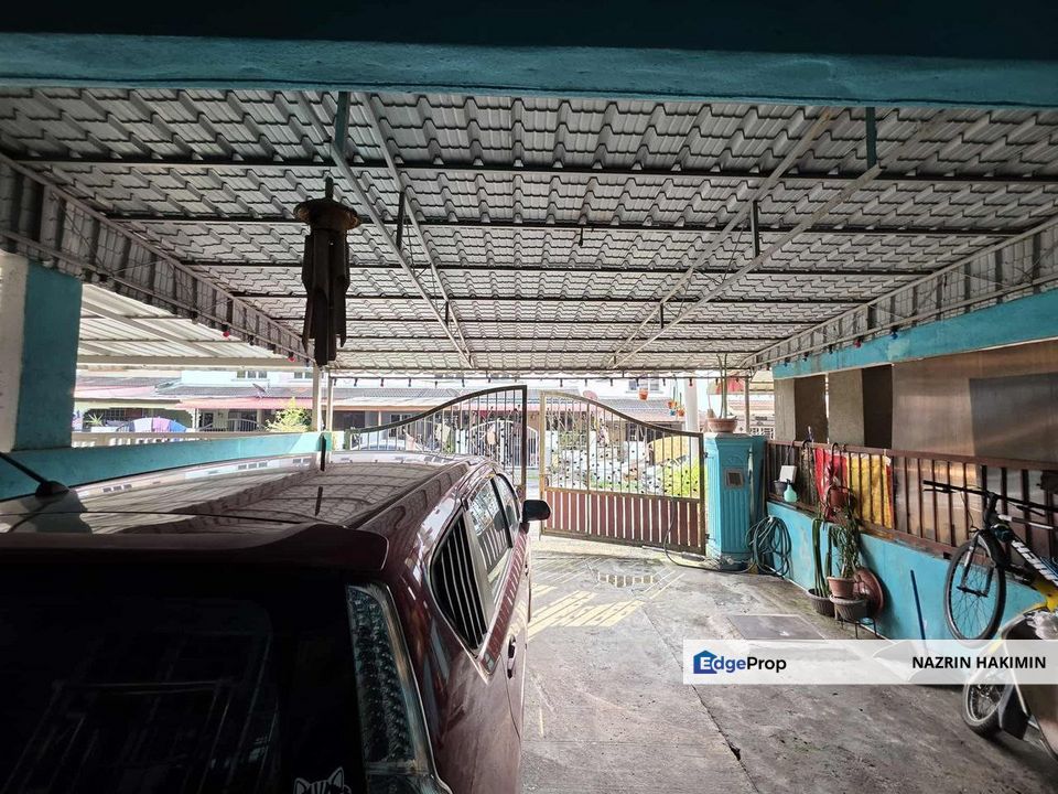 Double Storey Terrace Taman Sri Haneco, Semenyih, Selangor, Semenyih