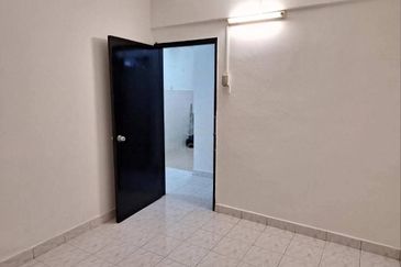 Idaman Sutera Condominium