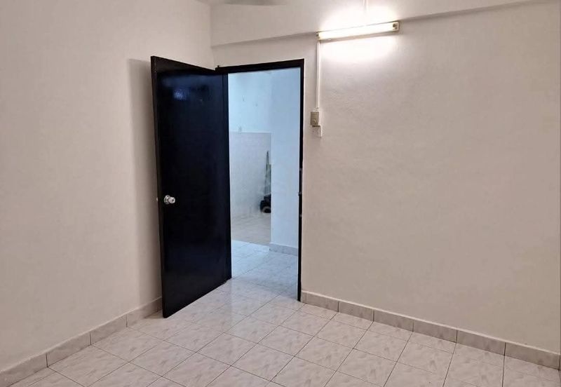 Idaman Sutera Condominium