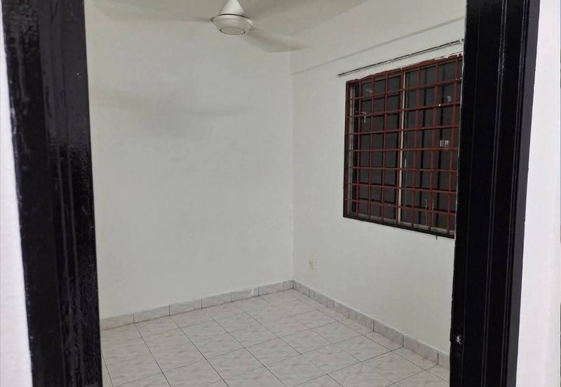 Idaman Sutera Condominium