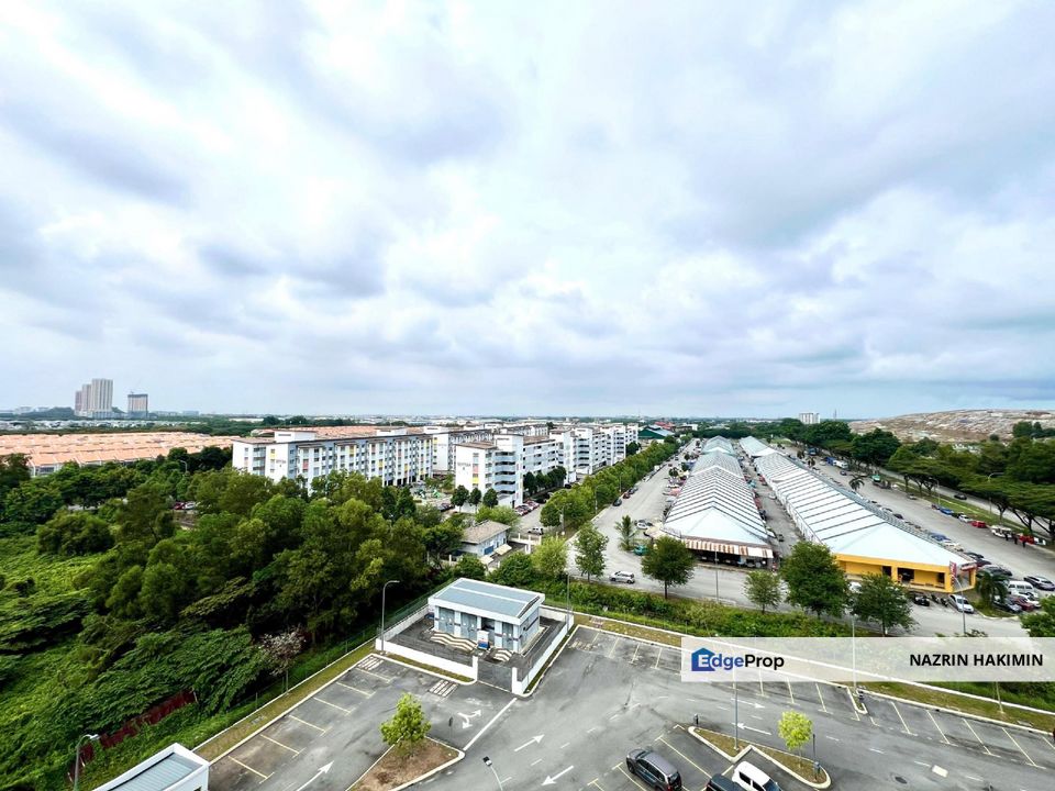 FREEHOLD - PARTLY FURNISHED - TENANTED - RSKU PANGSAPURI DE CEMARA, SETIA ALAM, Selangor, Shah Alam