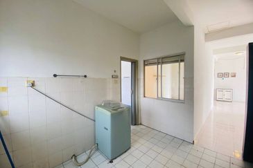 Pangsapuri Seri Mewah