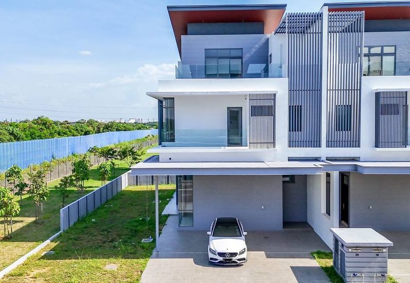 Broadleaf Residences, Hometree