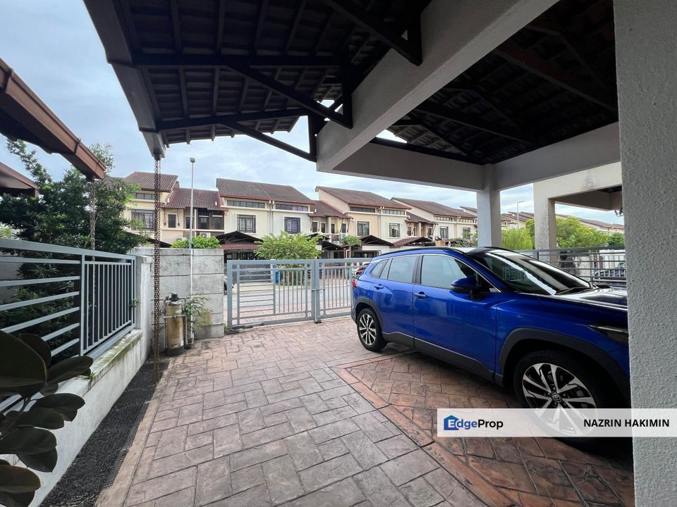Fully Furnished Double Storey Greenlane Bukit Jelutong For Sale, Selangor, Bukit Jelutong