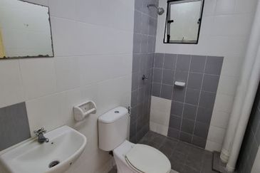 Seri Intan Apartment