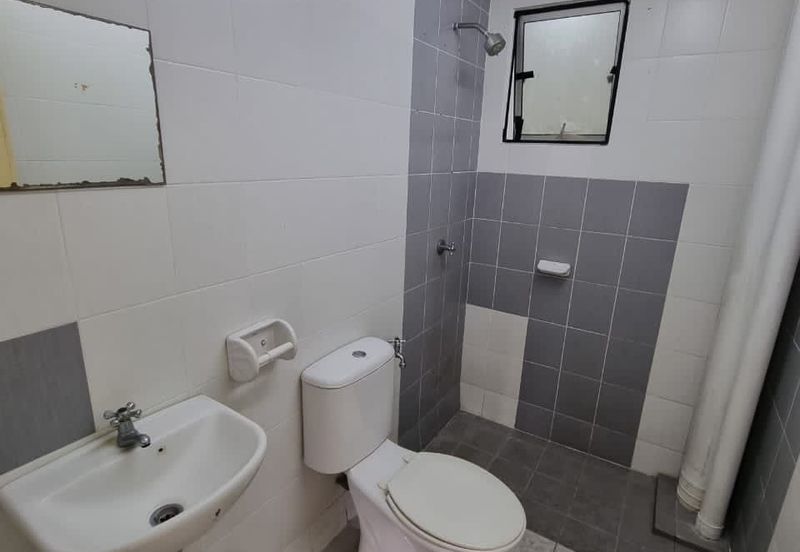 Seri Intan Apartment