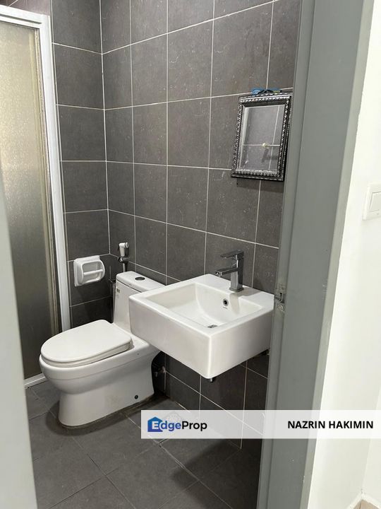 Furnished V Residensi 2, Shah Alam For Sale, Selangor, Shah Alam