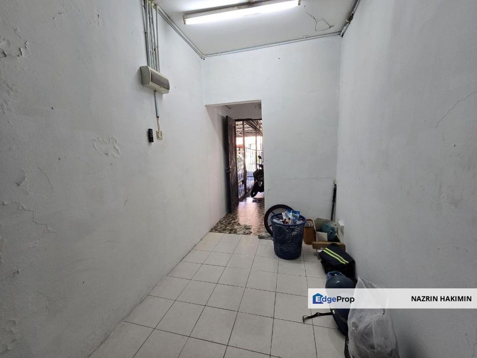 Ground Unit Townhouse Desa Coafield For Sale, Selangor, Sungai Buloh