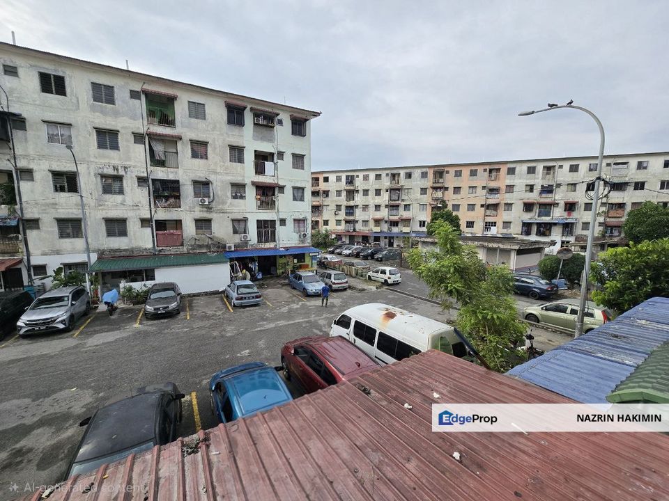 GOOD INVESTMENT Palma Apartment at Bandar Country Homes For Sale , Selangor, Bandar Country Homes