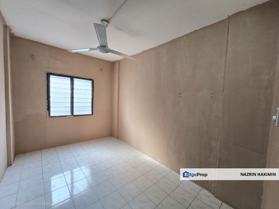 GOOD INVESTMENT Palma Apartment at Bandar Country Homes For Sale , Selangor, Bandar Country Homes