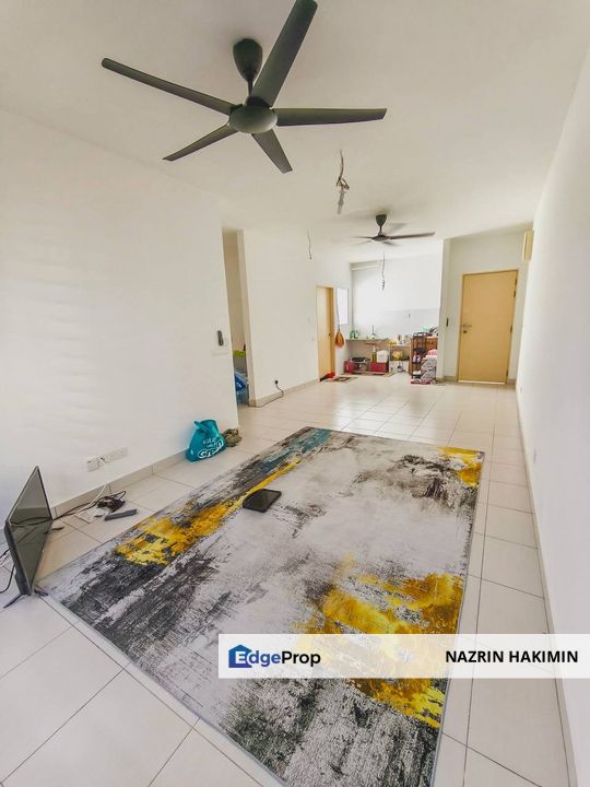 Corner Unit De Palma Apartment, Seksyen U13 Setia Alam, Selangor, Shah Alam