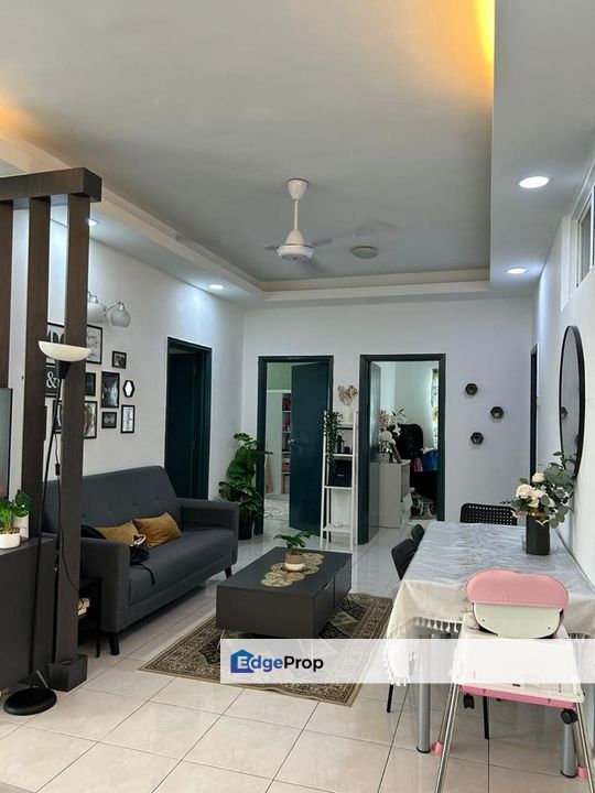 Open View Near LRT Best Unit Desa Impiana Condo Puchong, Selangor, Puchong