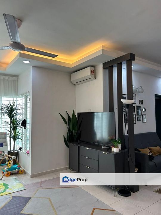 Open View Near LRT Best Unit Desa Impiana Condo Puchong, Selangor, Puchong