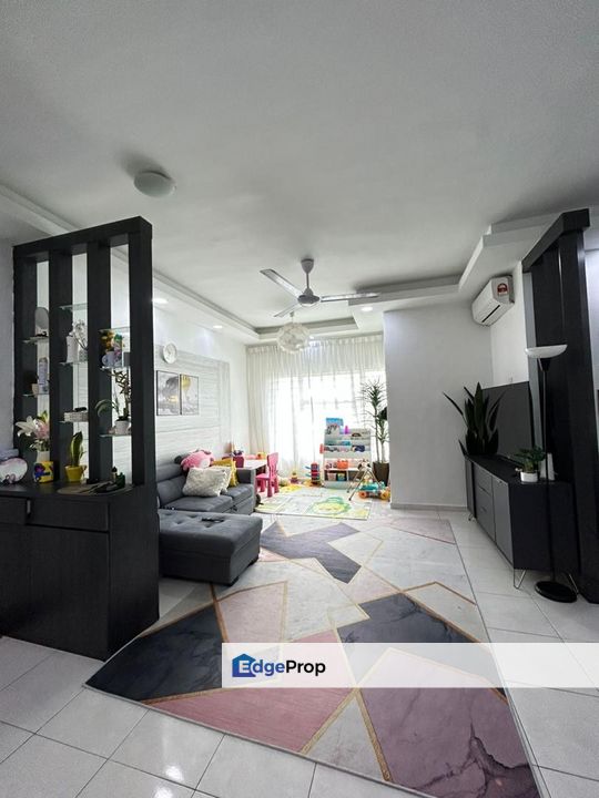 Open View Near LRT Best Unit Desa Impiana Condo Puchong, Selangor, Puchong