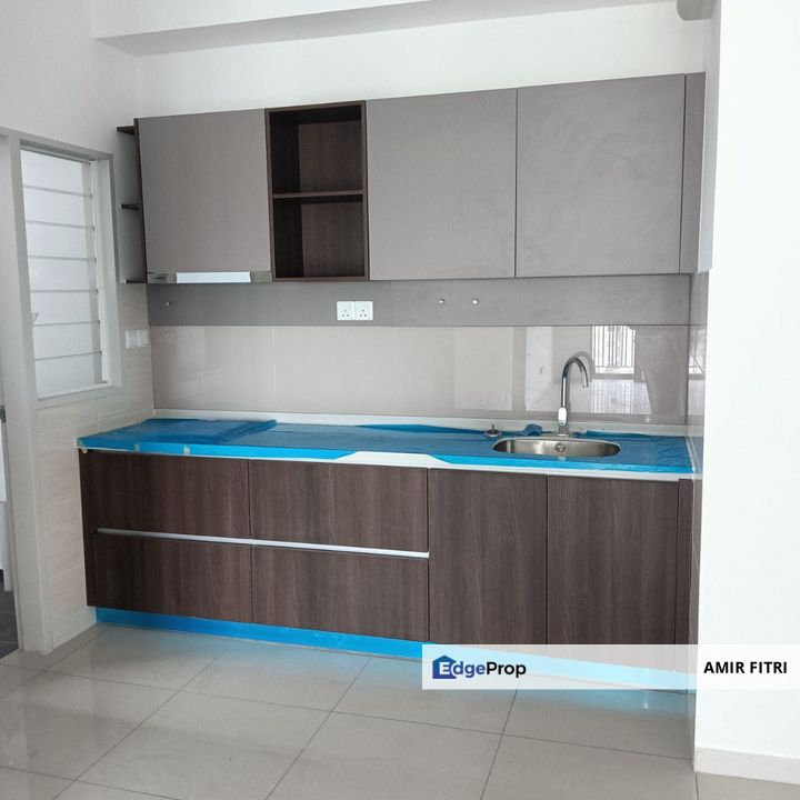 Sensory Residence @ Southville City Condominium For Sale | Partially Furnished & Great View, Selangor, Bangi