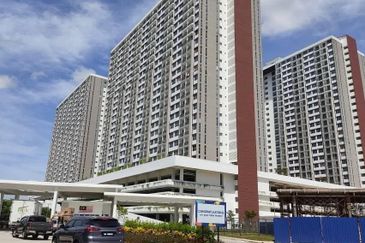 PR1MA Lakefront Homes