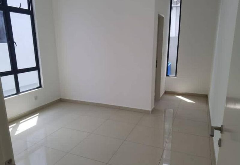 Double Storey Cluster @ Desa Tebrau Harp