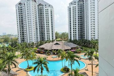 The Straits View, Bandar Baru Permas Jaya