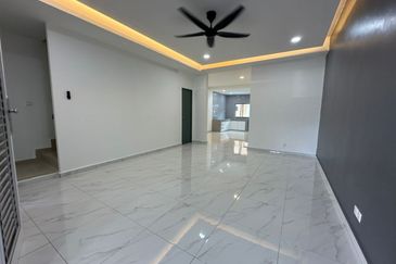 Double Storey Terrace @ Setia Indah