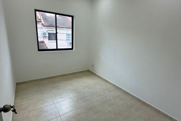 Double Storey Terrace @ Setia Indah