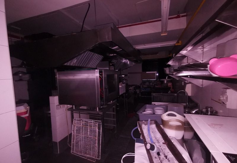 Bayu Marina Shop Lot @ Bayu Puteri