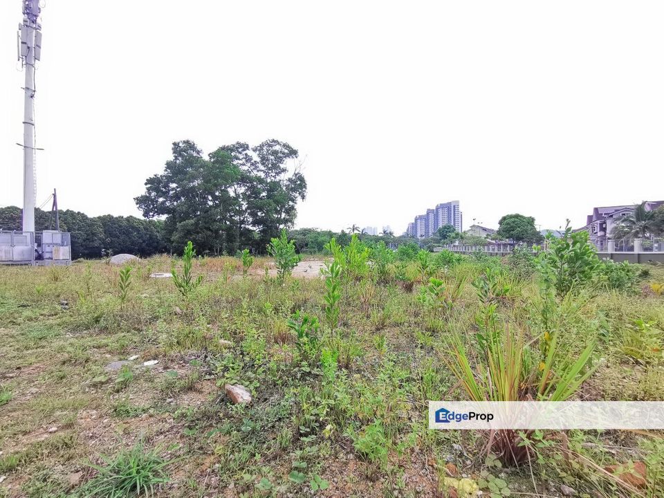 Commercial Land @ Jalan Persiaran Seri Alam For Rent, Johor, Masai
