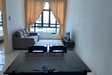 D'Summit Residences @ Kempas Utama