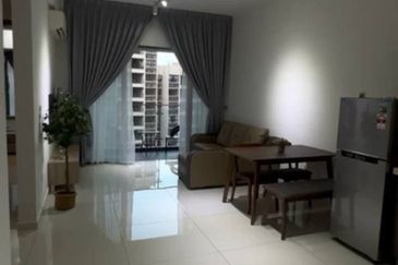 Baypoint @ Country Garden Danga Bay