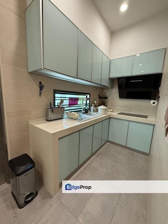 Double Storey Superlink House @ Seri Austin, Johor, Johor Bahru