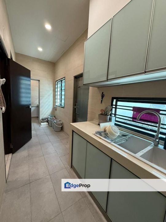 Double Storey Superlink House @ Seri Austin, Johor, Johor Bahru