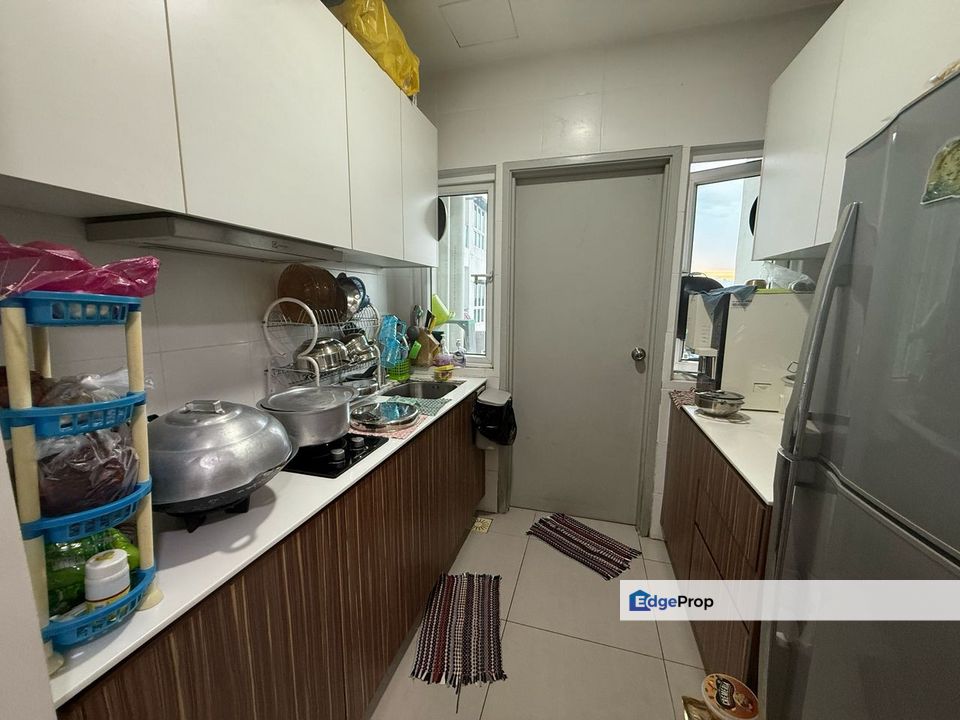 Service Residence @ Pandan Residence 2, Jalan Pandan Ria 7 For Sale, Johor, Johor Bahru