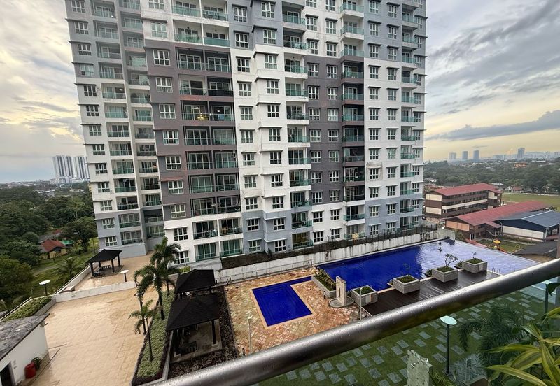 Seasons Luxury Apartments @ Amara Larkin