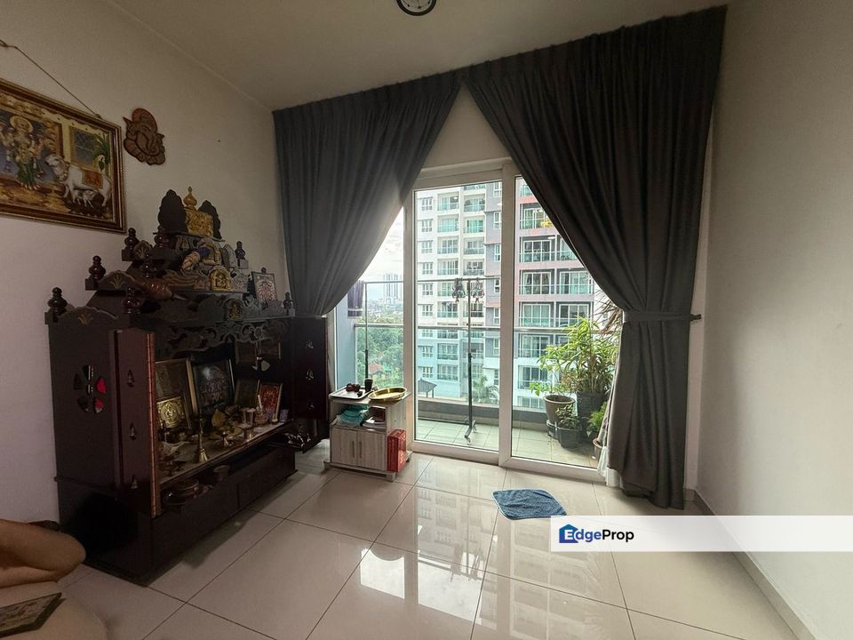 Service Residence @ Pandan Residence 2, Jalan Pandan Ria 7 For Sale, Johor, Johor Bahru