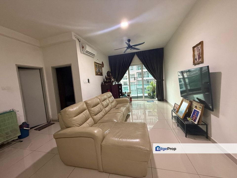 Service Residence @ Pandan Residence 2, Jalan Pandan Ria 7 For Sale, Johor, Johor Bahru