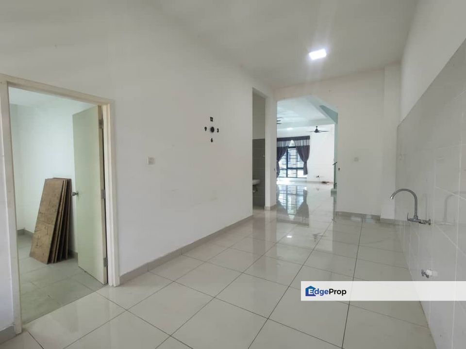Double Storey Semi D @ Bandar Cemerlang Ulu Tiram (Last One) For Sale, Johor, Ulu Tiram