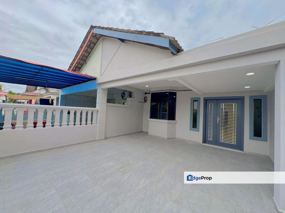 Single Storey @ Jalan Bayan 3/2, Megah Ria For Sale, Johor, Masai