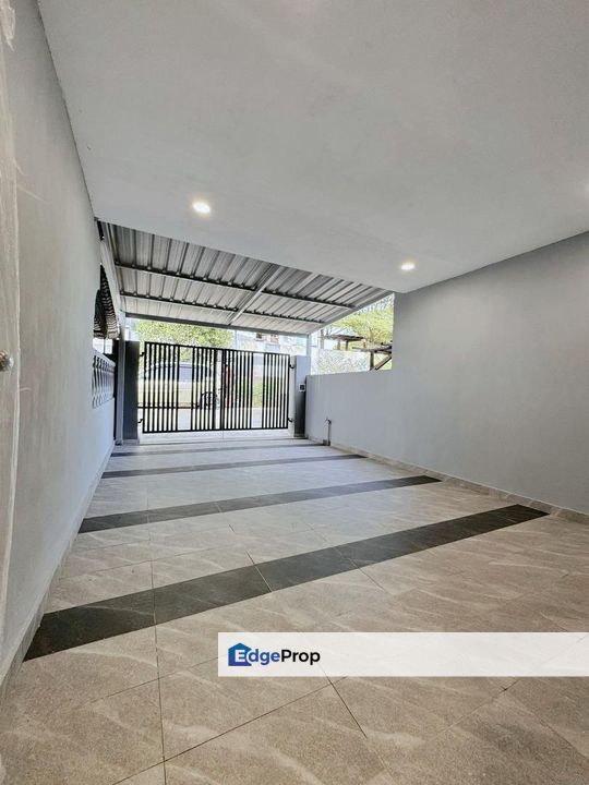 Double Storey Low Cost @ Jln Bayan 5, Megah Ria For Sale, Johor, Masai