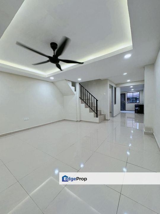 Double Storey Low Cost @ Jln Bayan 5, Megah Ria For Sale, Johor, Masai