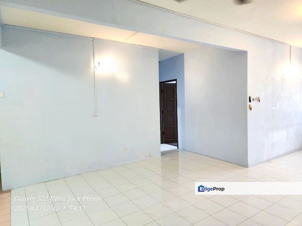 Rose Villa Apartment, Taman Putri Kulai For Sale, Johor, Kulai
