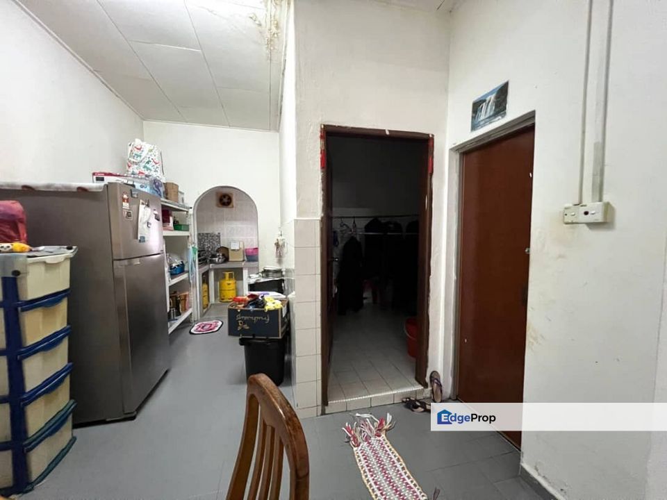 Single Storey Terrace House @ Megah Ria, Jalan Dedaru, Johor, Masai