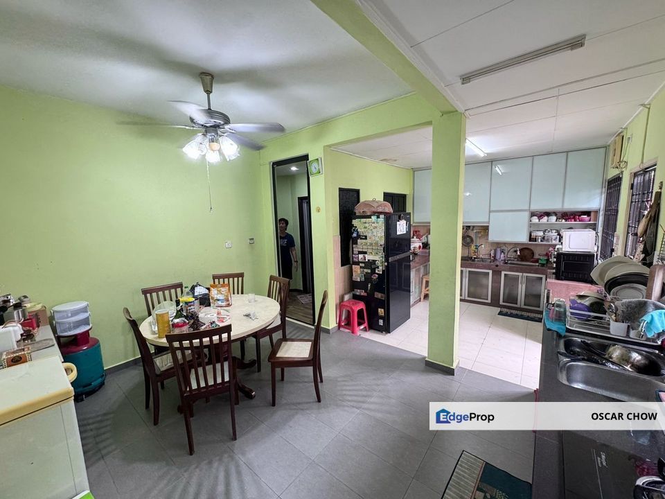 1.5 Storey Terrace @ Mutiara Rini For Sale, Johor, Skudai