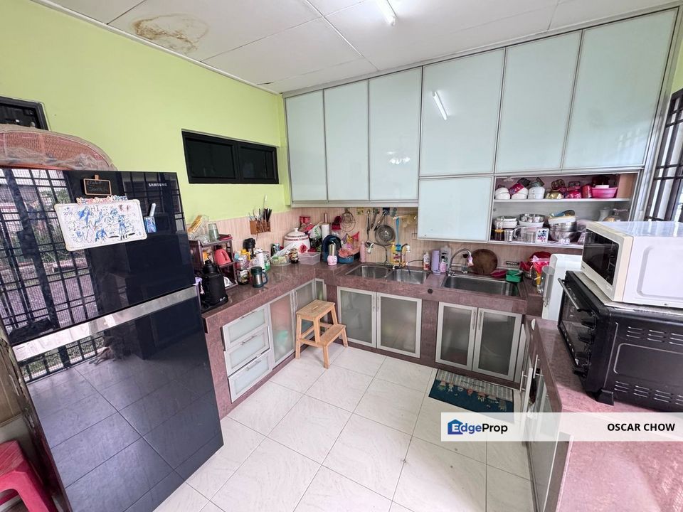 1.5 Storey Terrace @ Mutiara Rini For Sale, Johor, Skudai