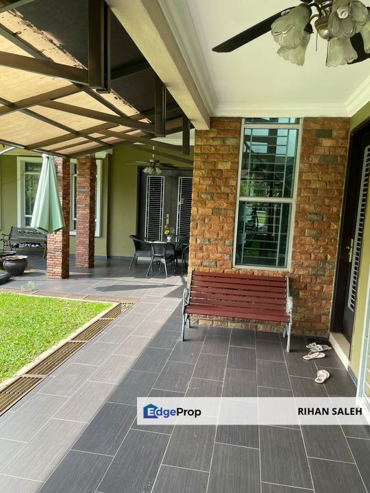 BANDAR SERI PUTRA, BANGI, SELANGOR: Semi -Detached House For SALE, RENOVATED & EXTENDED with BIG LAWN, Selangor, Bangi