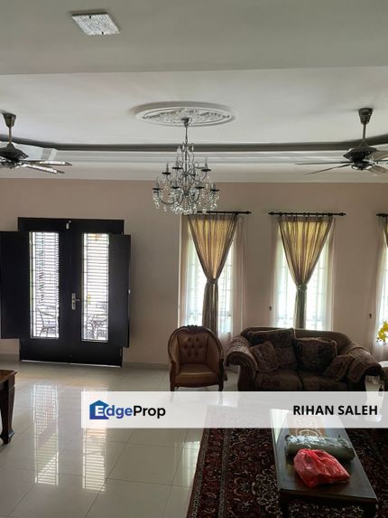 Bandar Seri Putera, Bangi, SEMI-DETACHED HOUSE For SALE, RENOVATED & EXTENDED with BIG LAWN, Selangor, Bangi