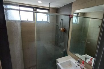 Infiniti 3 Residences