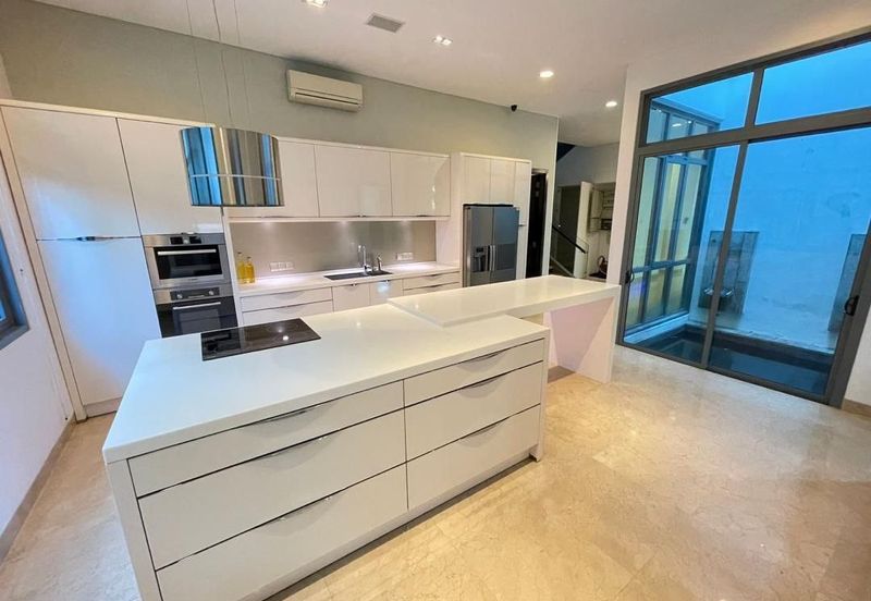 The Residence, Mont Kiara