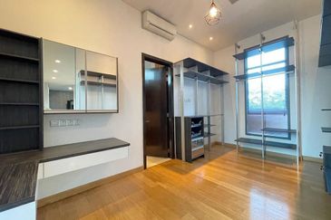 The Residence, Mont Kiara