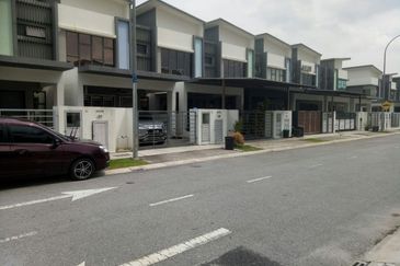 Seksyen 30, Shah Alam