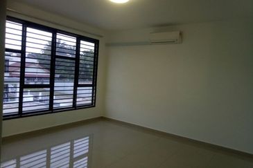 Seksyen 30, Shah Alam