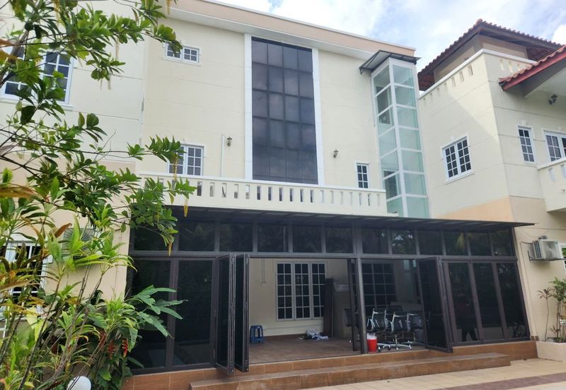 Country Heights Kajang